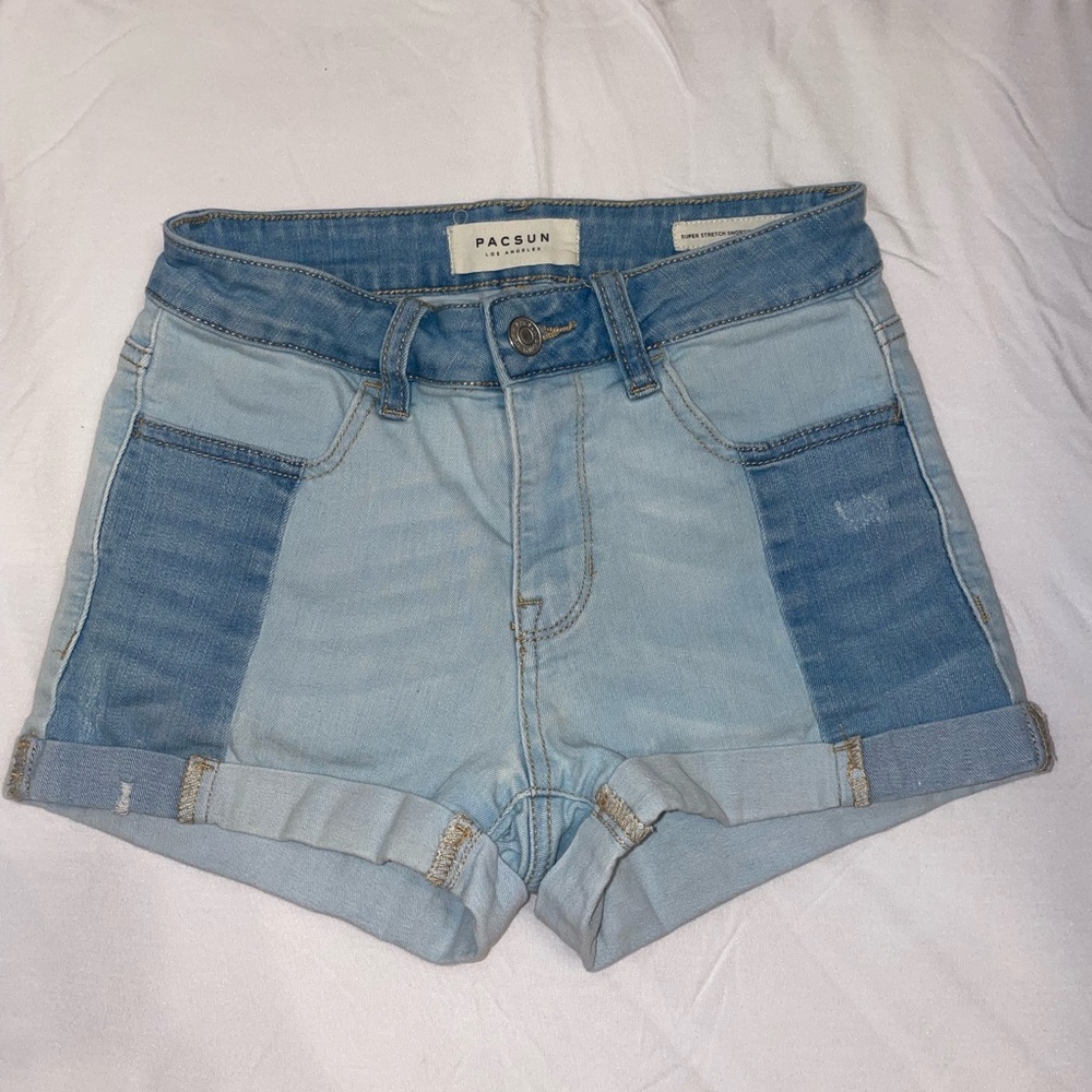 Pacsun two tone super stretch shortie denim shorts, size 24